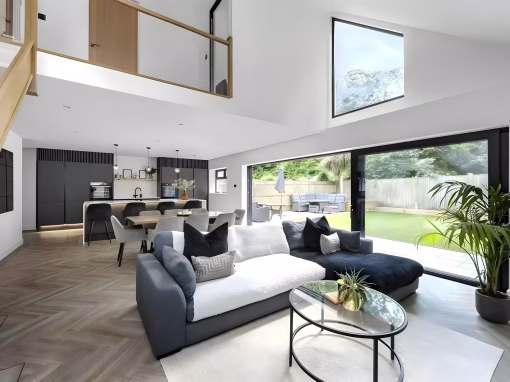 bg-hero-3 Open-plan home with vaulted ceilings, mezzanine and modern furnishings.
